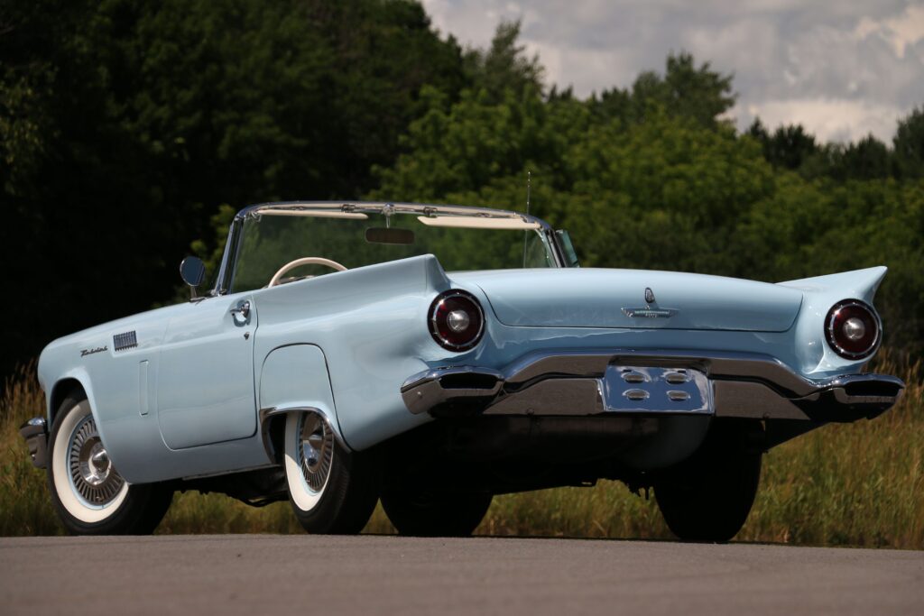 1957 Ford Thunderbird