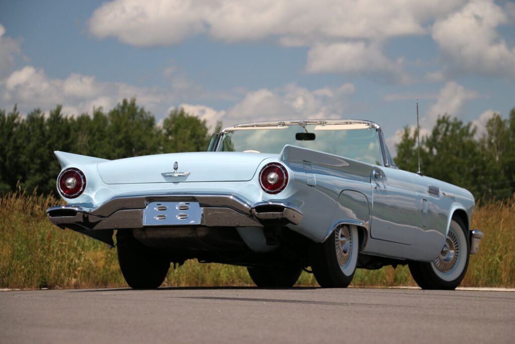 1957 Ford Thunderbird